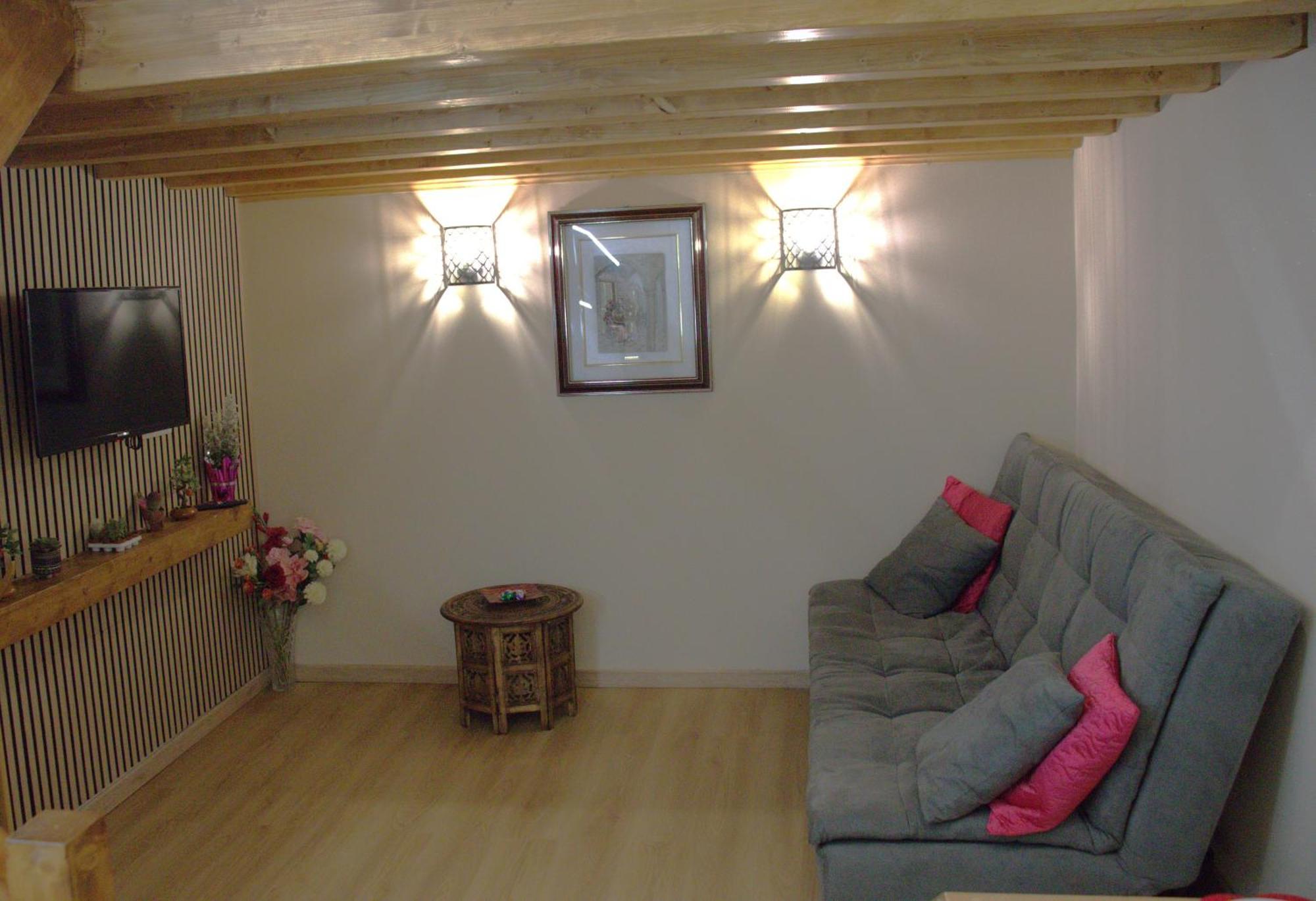 Viktoria Apartment Бари Экстерьер фото
