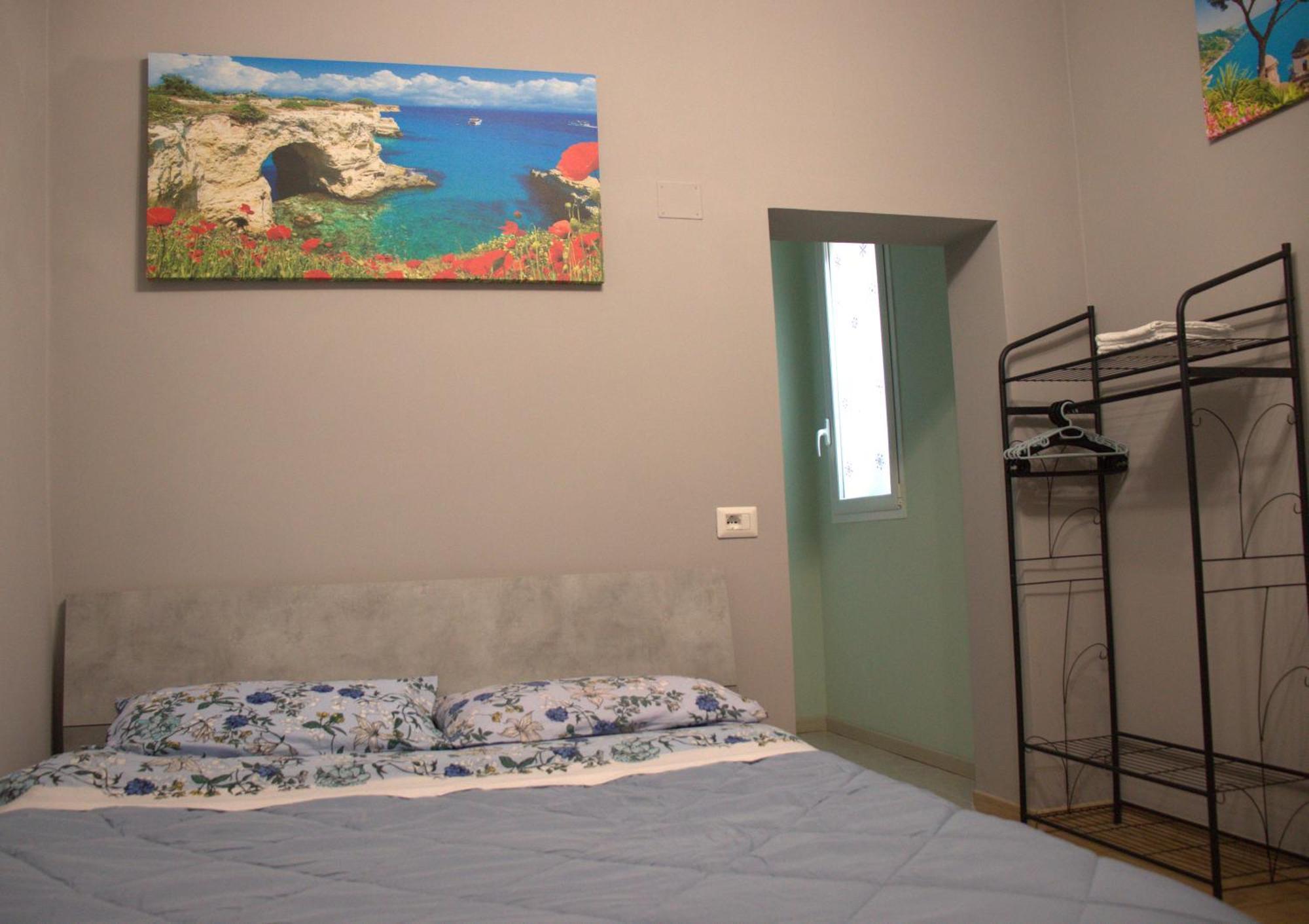 Viktoria Apartment Бари Экстерьер фото